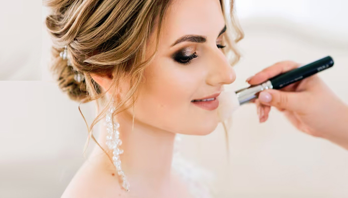 Leila Hair House of Artists in Richmond Hill 